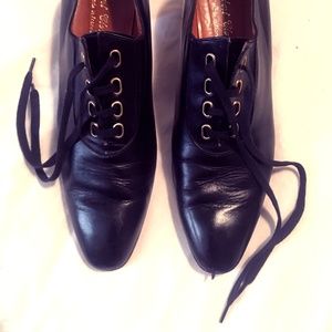 Robert Clergerio Heeled Oxfords